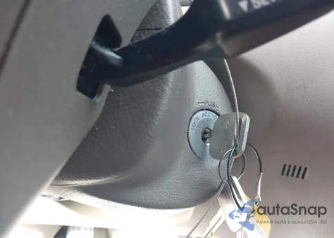 2003 Toyota Corolla Ce из США, поврежденный, VIN 1NXBR32E73Z141052